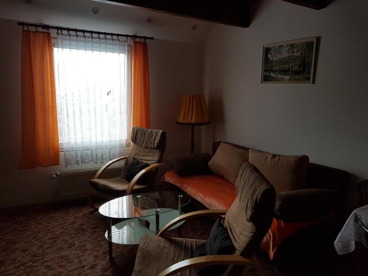 Apartment Příbram Eksteriør billede